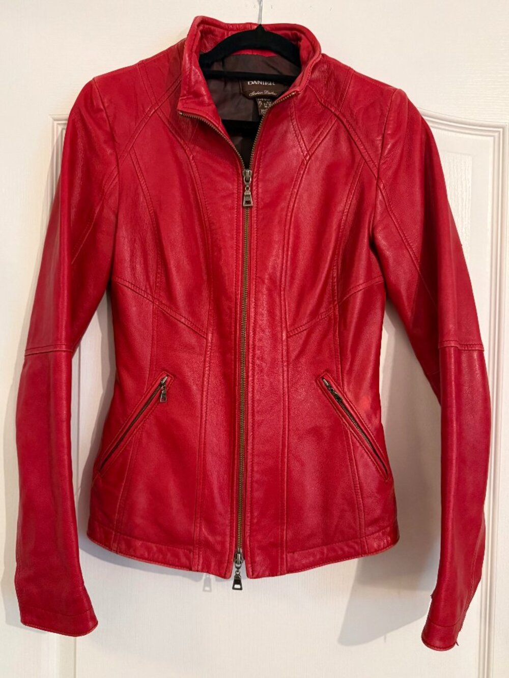 ✨ Danier Genuine Red Leather Jacket – Made in Canada – Women's XXS